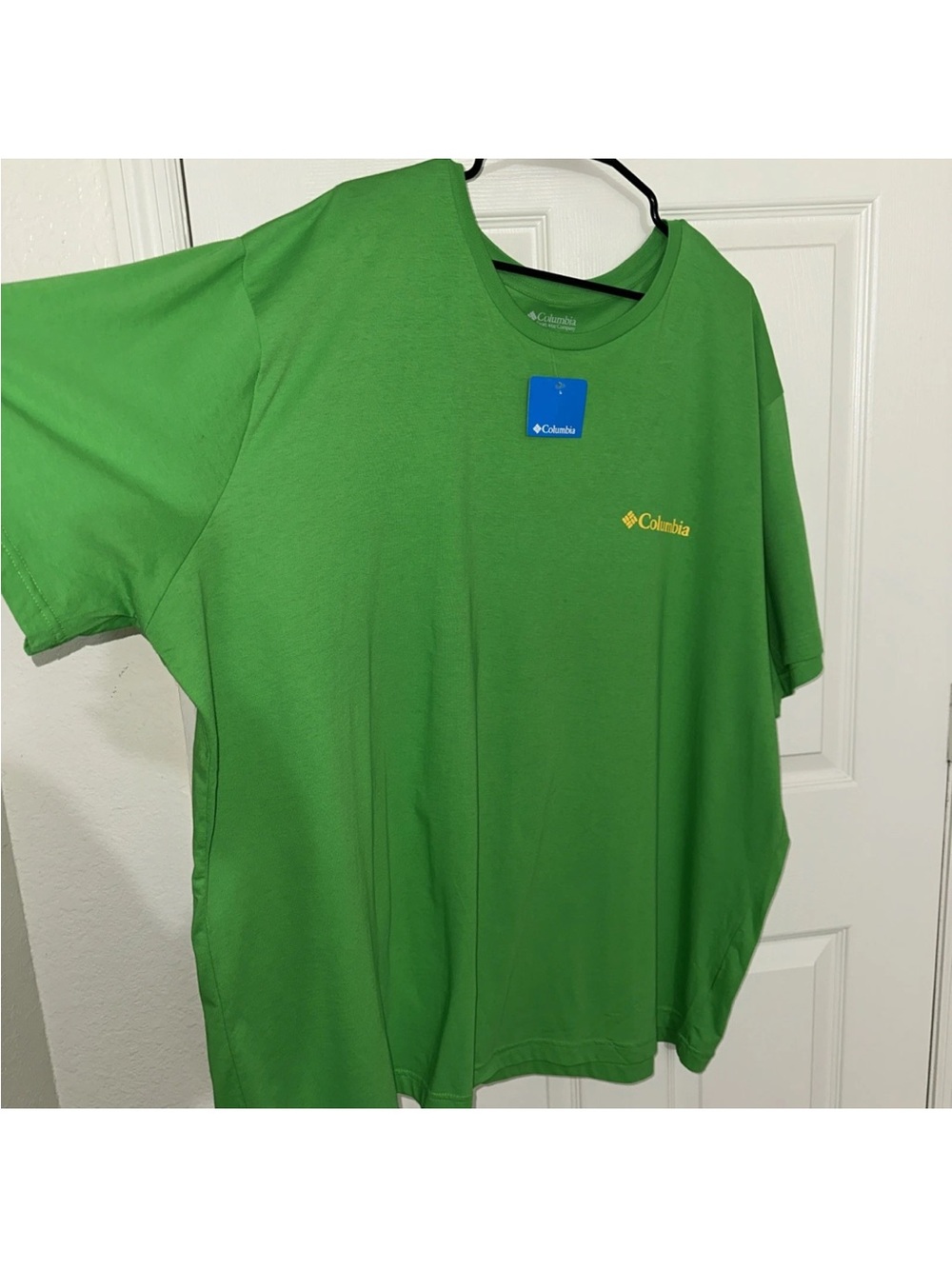 Columbia Men's Lime Green Short Sleeve Logo Tee - Picture 4 of 6